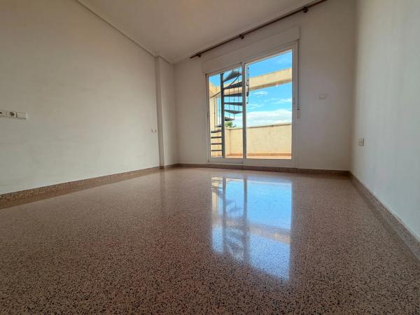 Dúplex en calle Racing San Gabriel