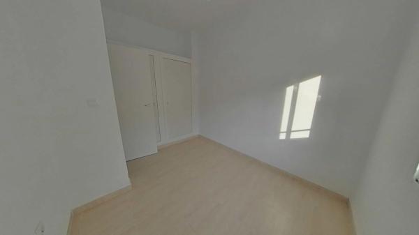 Piso en calle Profesores Hermanos Muñoz