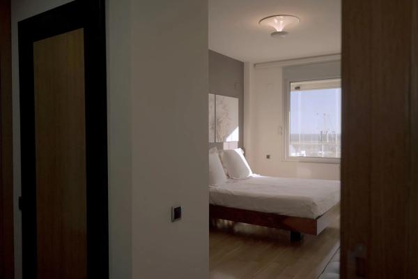 Dúplex en CL Moratin, 25