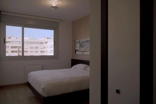 Dúplex en CL Moratin, 25