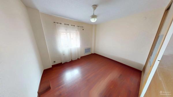 Piso en CL San Lorenzo, 46