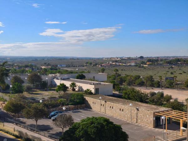 Piso en calle Músico José Mira Figueroa, 3