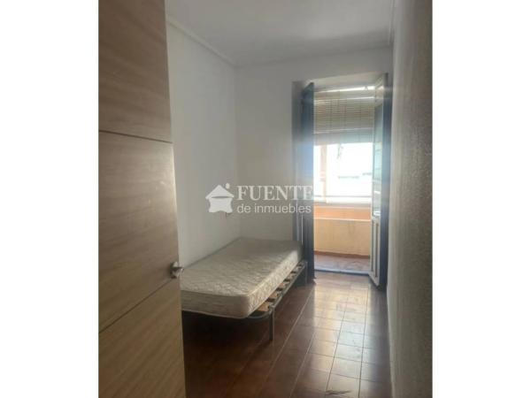 Piso en calle de Crevillente