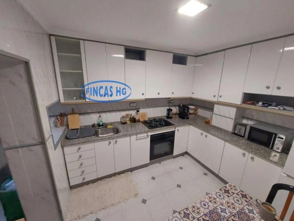 Piso en Barrio Carolinas Bajas