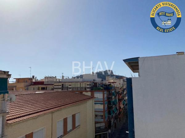 Ático en calle del Plus Ultra