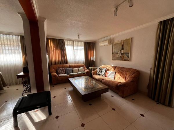 Piso en Barrio Campoamor