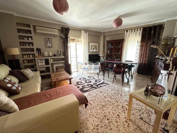 Piso en CL Argensola