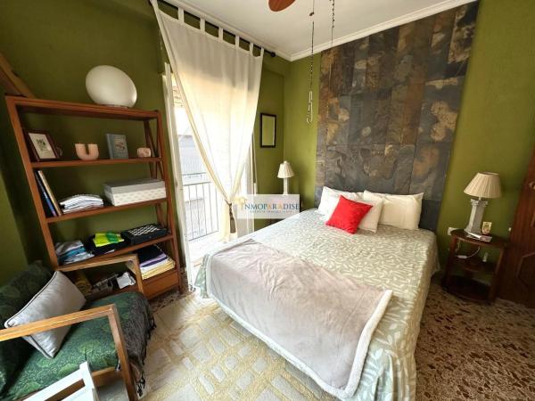 Piso en CL Argensola