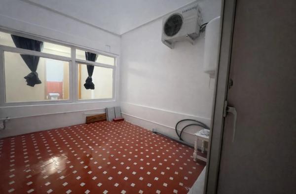 Piso en calle Reyes Católicos