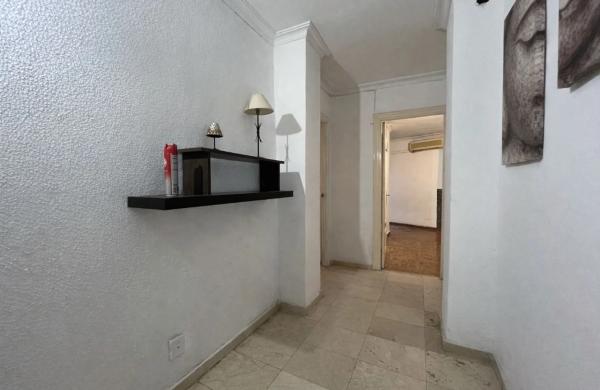 Piso en calle Reyes Católicos