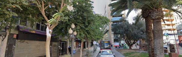 Ático en rambla de Méndez Núñez