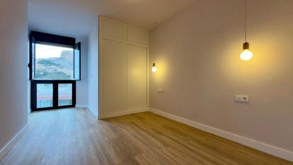 Piso en avenida Alfonso El Sabio