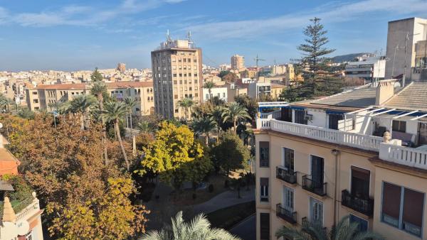 Ático en calle Calderón de la Barca, 41