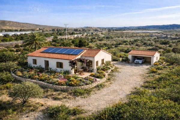 Finca rústica en camino Viejo de Saladas, 2