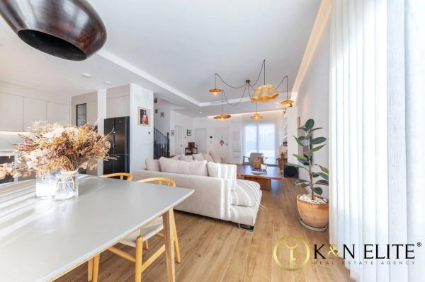 Chalet pareado en calle Procuradores de los Tribunales