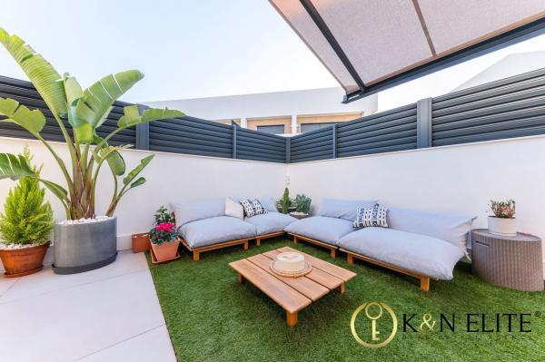 Chalet pareado en calle Procuradores de los Tribunales