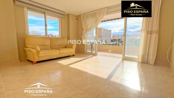 Piso en avenida San Sebastián