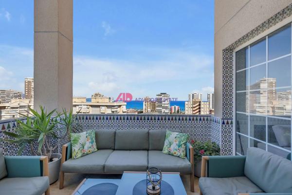 Ático en avenida Benidorm