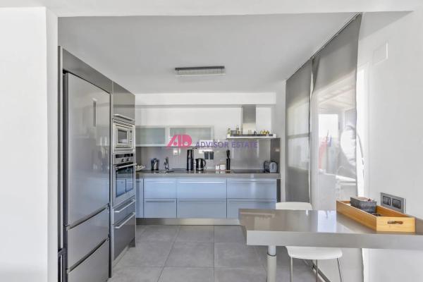 Ático en avenida Benidorm