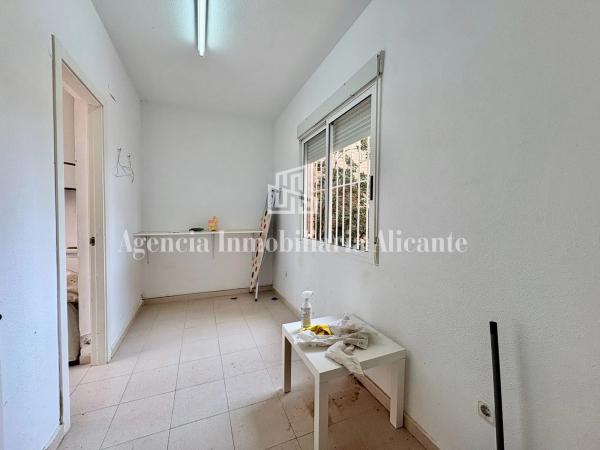 Chalet adosado en camino del Faro