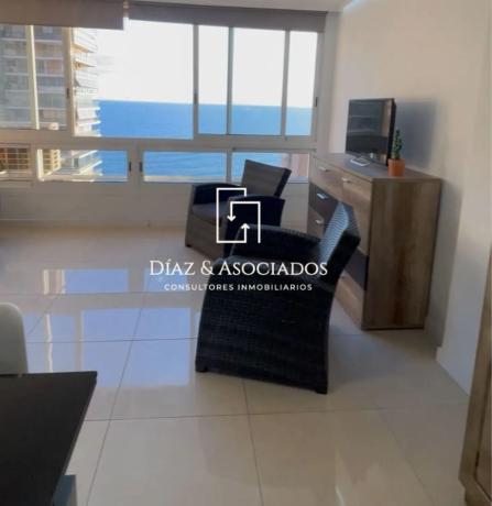 Piso en avenida de Villajoyosa, 97