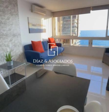 Piso en avenida de Villajoyosa, 97