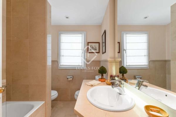 Casa independiente en avenida de la Costa Blanca, 44