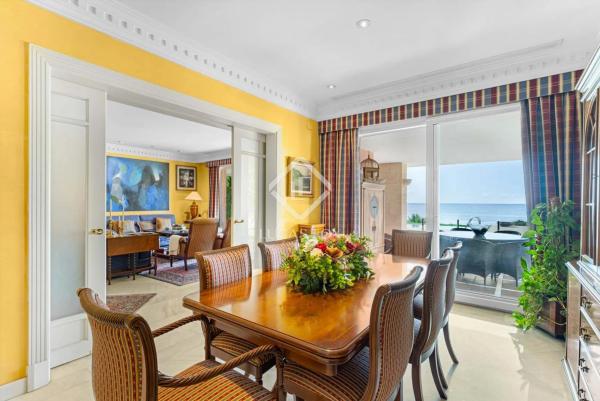 Casa independiente en avenida de la Costa Blanca, 44