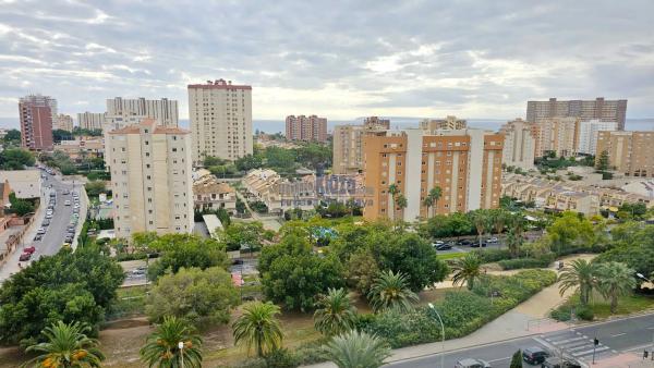 Piso en avenida de la Condomina