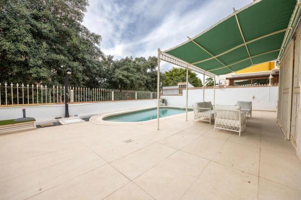 Casa independiente en avenida Conrado Albaladejo