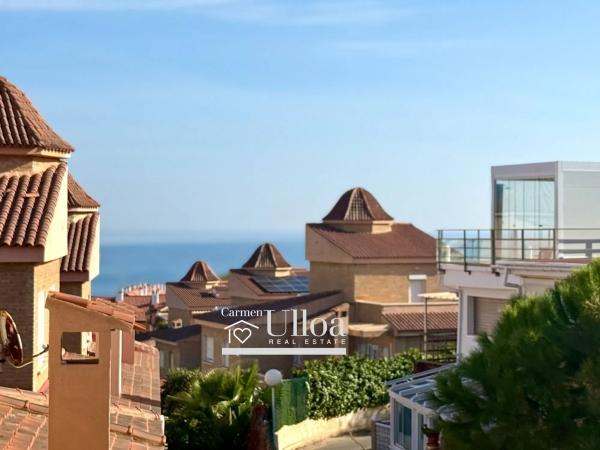 Chalet adosado en calle del Mujol