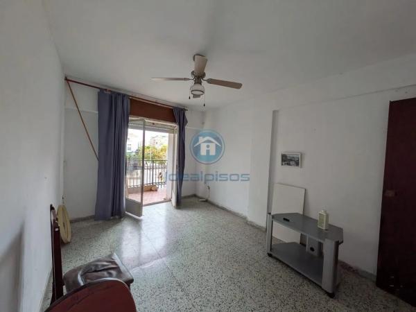 Piso en calle Doctor Nieto