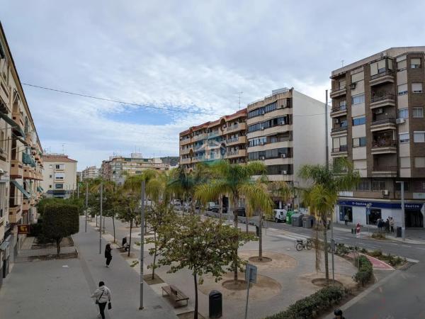 Piso en calle Doctor Nieto