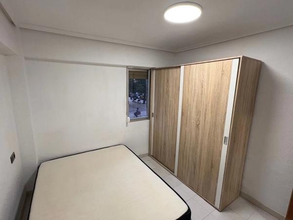 Piso en calle Maestro Luis Torregrosa, 2