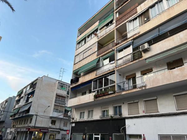 Piso en calle Maestro Luis Torregrosa, 2