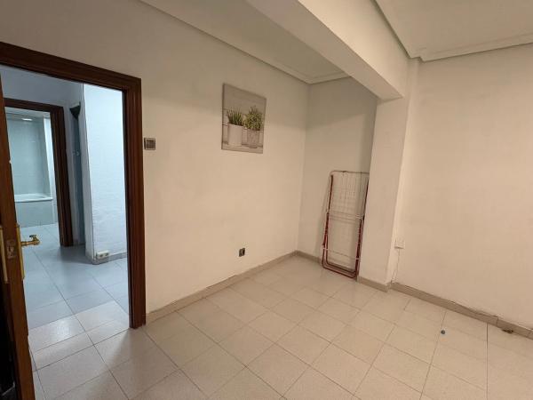 Piso en calle Maestro Luis Torregrosa, 2