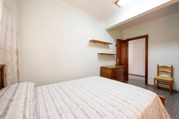 Piso en calle Cardenal Belluga