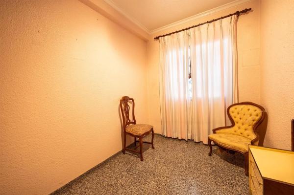 Piso en calle Cardenal Belluga