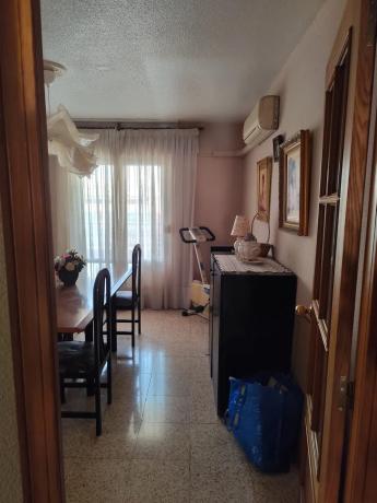 Piso en CL Poeta Blas De Loma