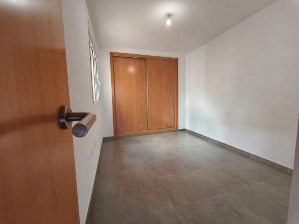 Piso en CL Cuesta-villafranqueza