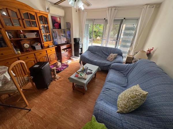 Piso en calle Poeta Salvador Sellés