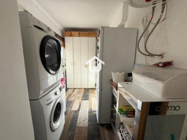 Piso en CL Pintor Pedro Camacho