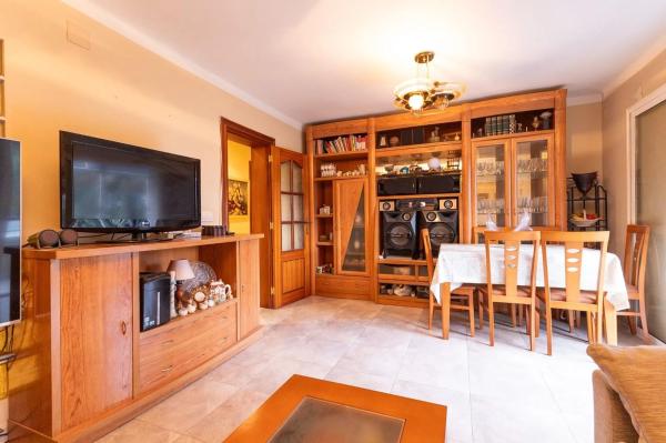 Piso en calle Matemático Romero