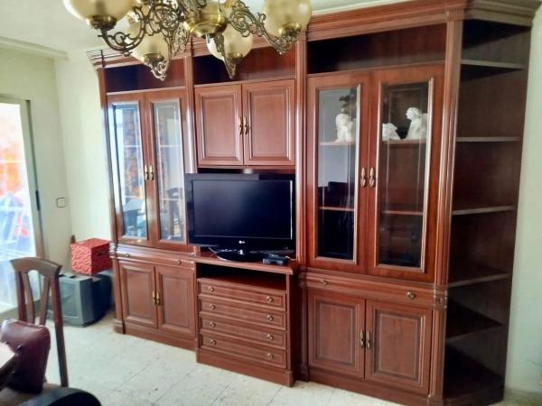 Piso en CL Poeta Salvador Selles