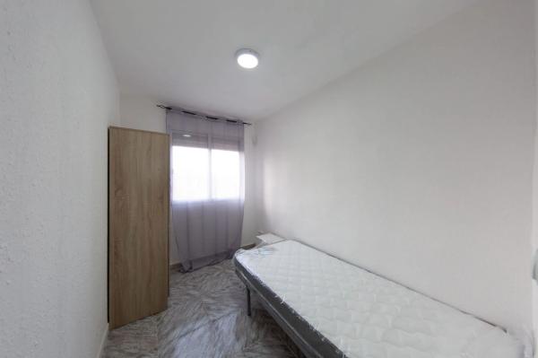 Piso en Barrio Colonia Requena - Virgen del Carmen