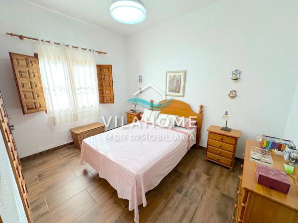 Casa independiente en Urbanización Bonalba Baja