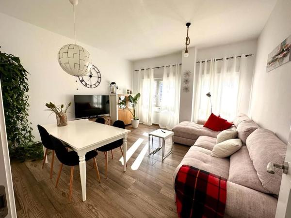 Piso en avenida d'Alcoi, 74