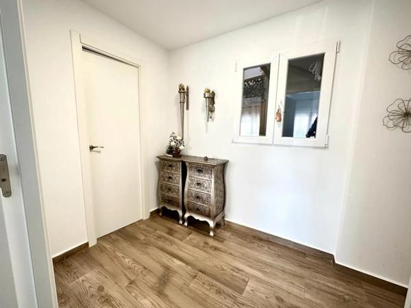 Piso en avenida d'Alcoi, 74