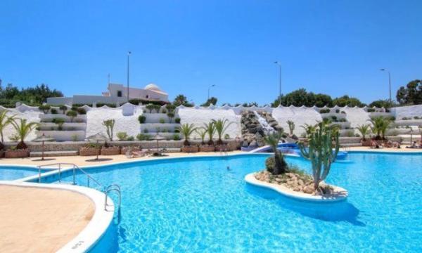 Chalet adosado en Ur Alkabir Zona Mu, 5