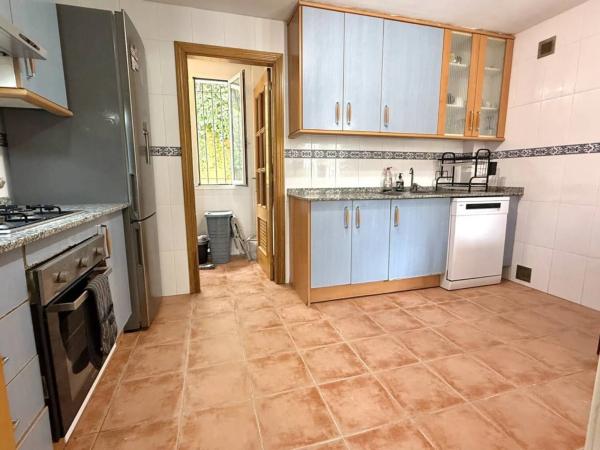 Casa independiente en calle del Ressol